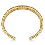 Elegant 21K Yellow Gold Graduated Cuff Bracelet - Image 4