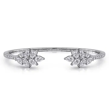 18K White Gold Diamond Bangle